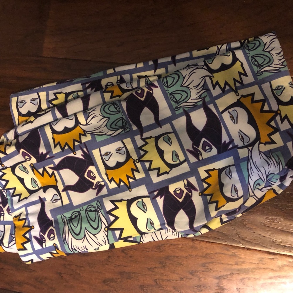 LuLaRoe Disney villains leggings TC